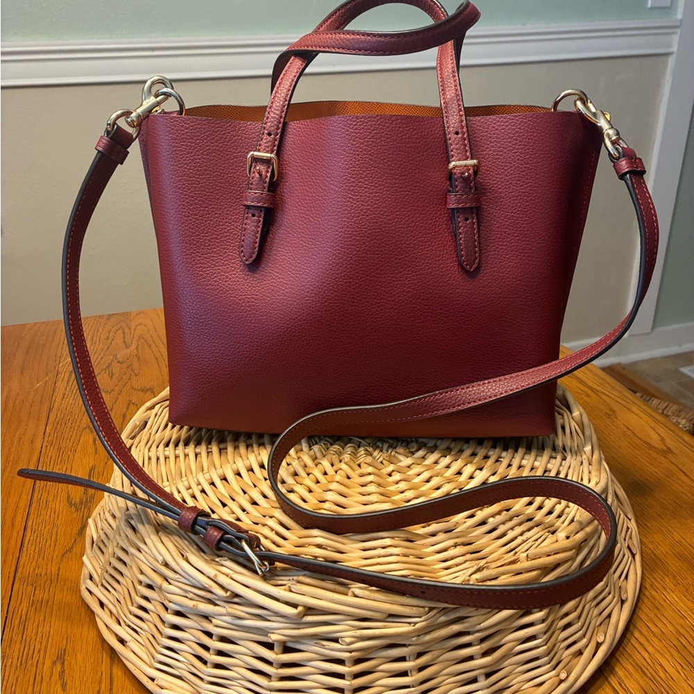COACH Leather MOLLIE 25 Shoulder Crossbody Tote Cherry/Gold C4084 - Picture 4 of 6
